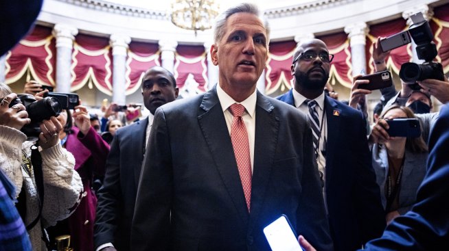 Въпреки отстъпките Кевин Маккарти загуби и седмото гласуване за председател на Камарата на представителите