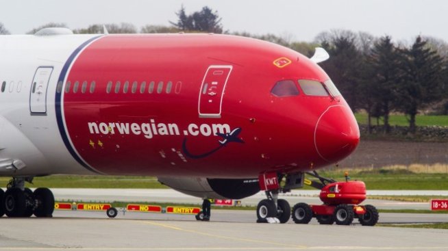 Авиокомпанията Norwegian ще свие емисиите на CO2 с 45% до 2030 г.