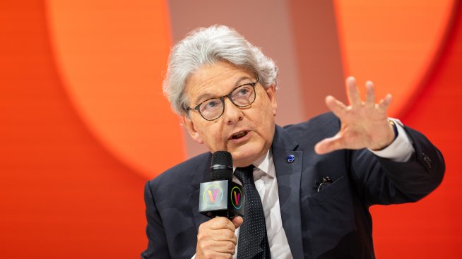 САЩ санкционират бивш еврокомисар заради &bdquo;външна цензура&ldquo; на социалните мрежи