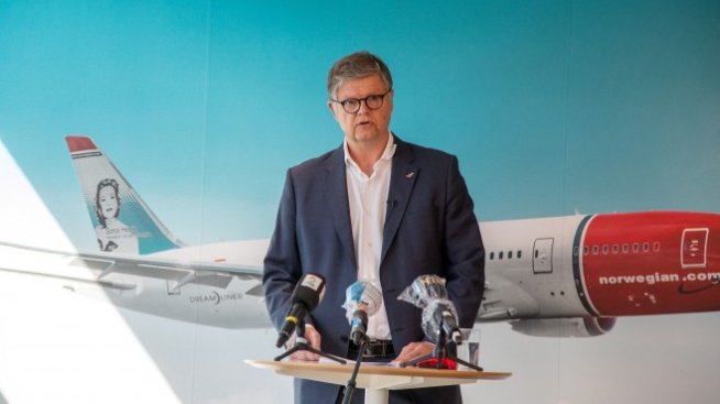 Norwegian изненадващо смени шефа си, който трябваше да я спаси 