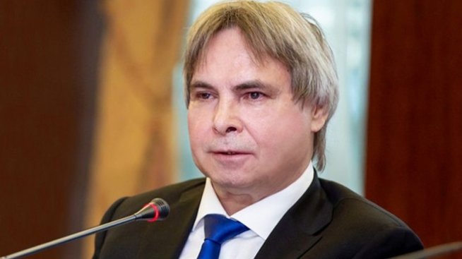 В. Чамек: COVID кризата и войната може да са навечерието на истинската криза