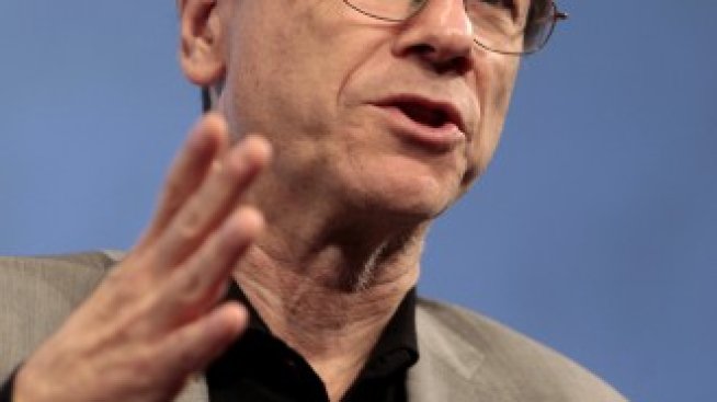 Джефри Сакс: Теорията на Кейнс не може да реши днешните проблеми