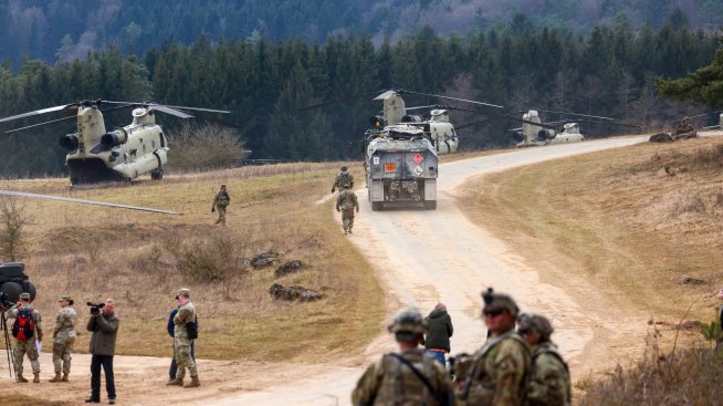 В Германия вече всички произвеждат за отбраната