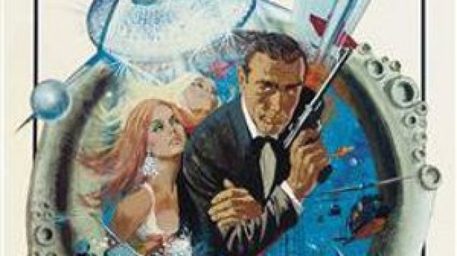 Плакат от поредицата за Джеймс Бонд бе продаден за над 125 хил. долара