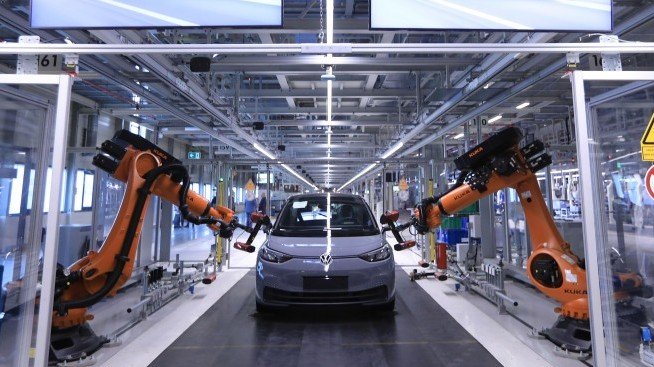 Германски съд: VW да компенсира клиентите, закупили с кредит кола от &bdquo;Дизелгейт&ldquo;