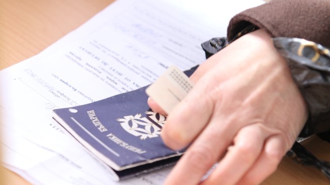 Какви са ползите от електронната трудова книжка?