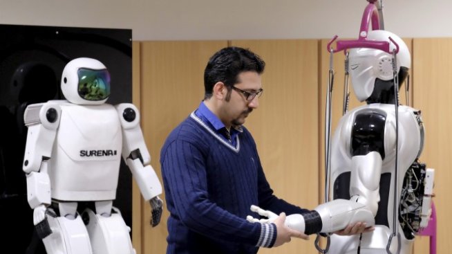 Роботите ще елиминират 5 млн. работни места до 2020 г.