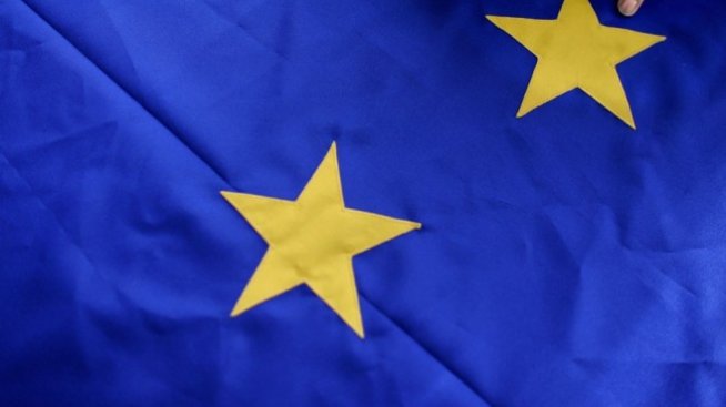 Politico: България ще опита да вземе ресора цифрова икономика в ЕК