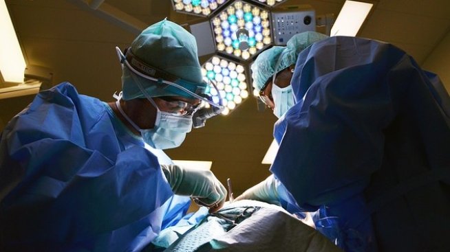 Нова инициатива обединява властите срещу насилието над медици