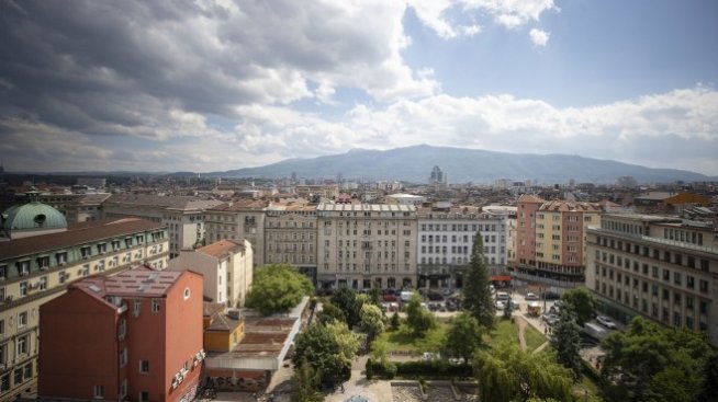 Пандемията върна хората по родните им места и остави наемни жилища празни