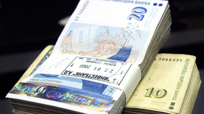 Боян Иванчев: България трябва да влезе в еврозоната, дори с риск от плитка рецесия