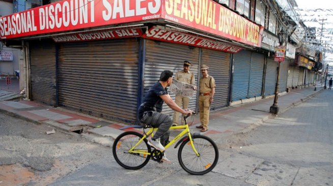 Индия обеща електричество за всеки дом до края на март