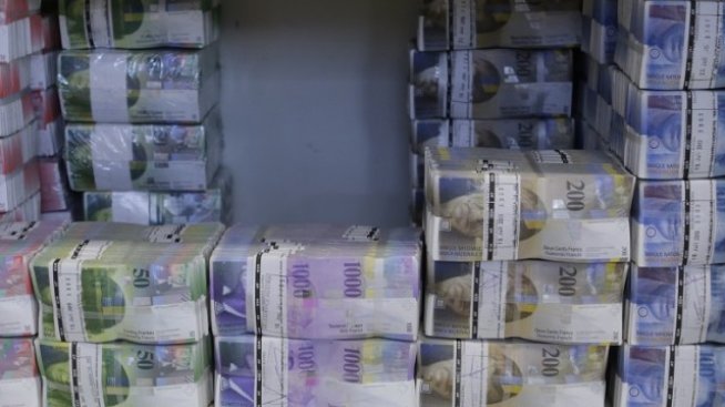 Швейцария и непосилната лекота на картовите разплащания