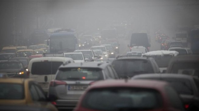 Достатъчни ли са по-високите данъци да накарат българина да си купи „по-чист“ автомобил?