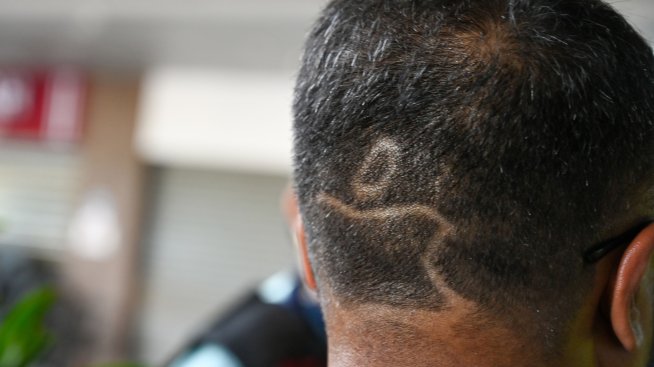 Apple е на косъм от пазарна капитализация от 3 трлн. долара 