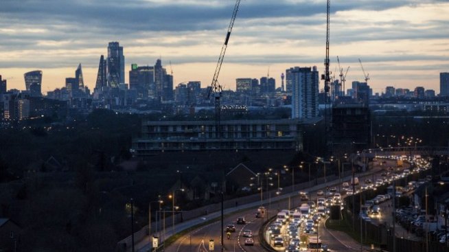 Великобритания може да се откаже от дизела и бензина още през 2030 г.