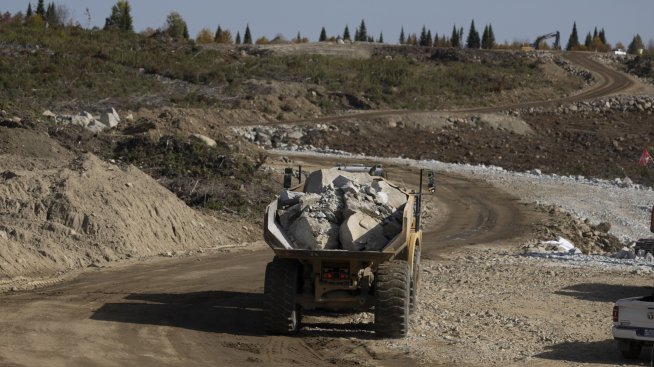 Канадска копания ще снабдява с графит General Motors и Panasonic 