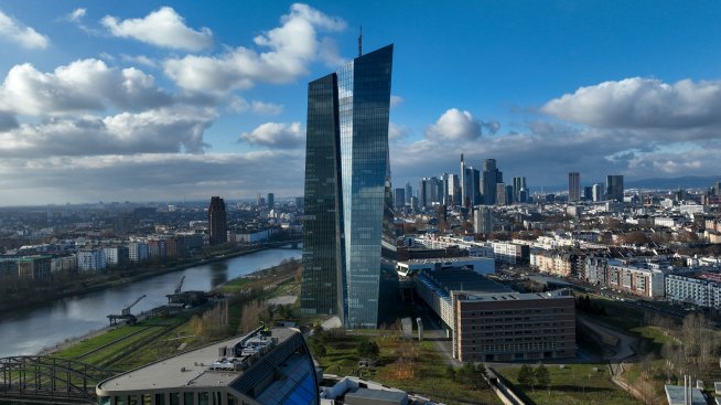 Еврогрупата избира втория по ранг ръководител на ЕЦБ преди по-мащабни промени