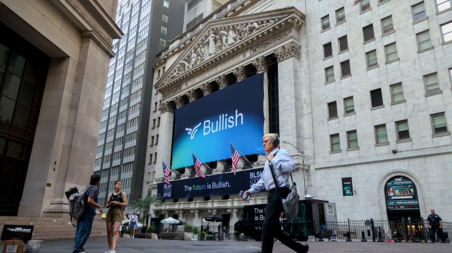 Акциите на Alphabet, Meta и Microsoft повличат индексите на Wall Street надолу*