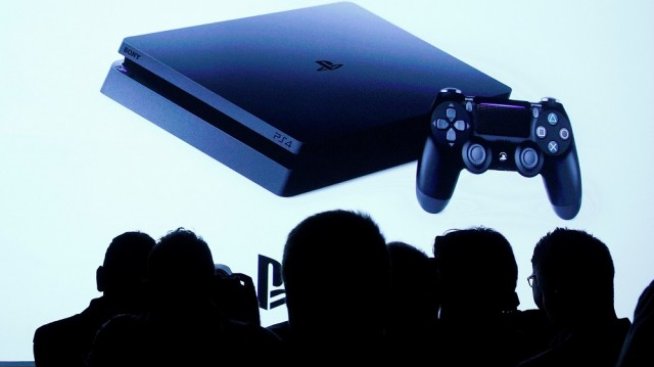 Sony изпълни обещанието си: Новият PS4 Slim пристига скоро и на по-ниска цена 