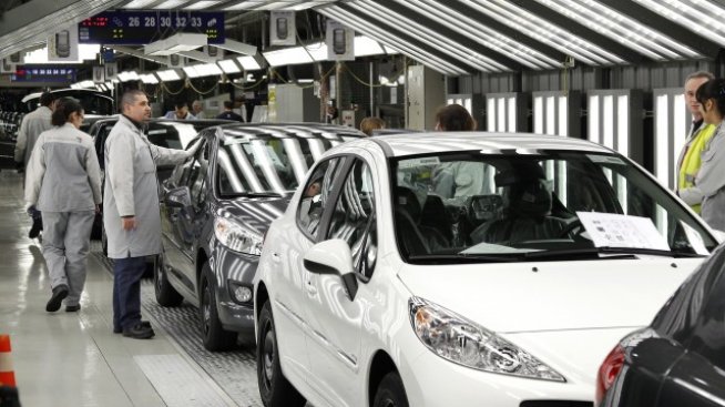 PSA ще запази на всяка цена завода си във Валансиен