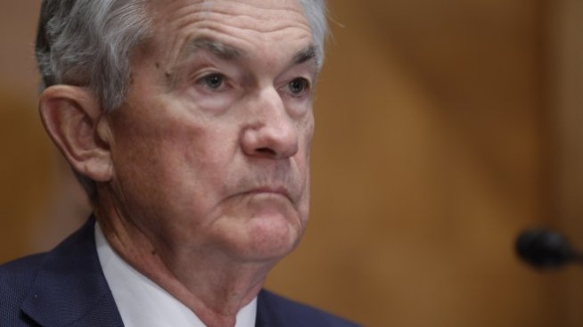 Икономистите се оглеждат за сигнали за предстояща рецесия