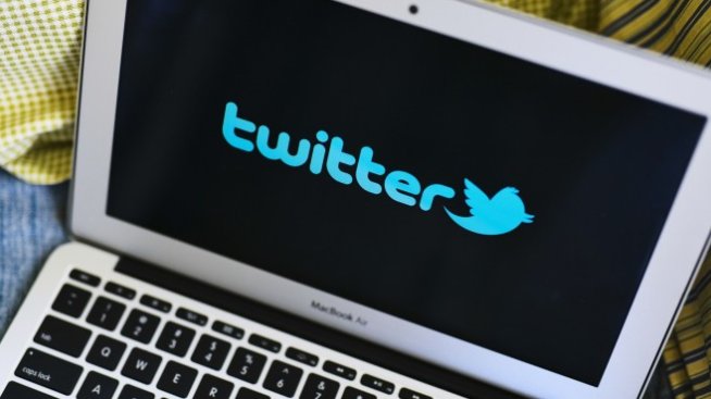 Мъск публикува анкета за въвеждане на бутон за редактиране в Twitter