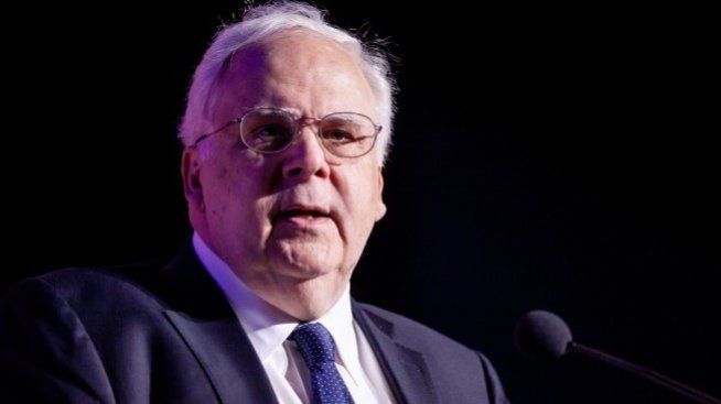 Основателят на FedEx напуска шефския пост след близо 50 години начело