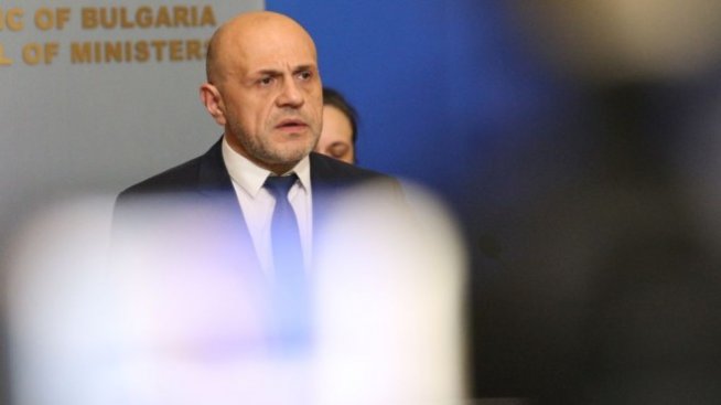 Томислав Дончев: Държавата може и да прибегне до теглене на заем