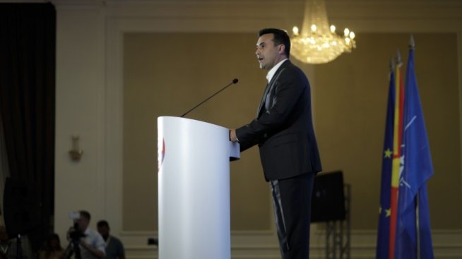 Скопие: Новото българско правителство може да придвижи страната ни към ЕС