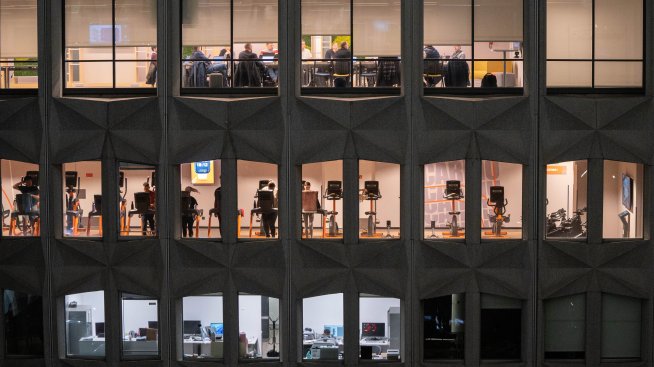 Бизнес имотите в Европа бързо се превръщат в блокирани активи