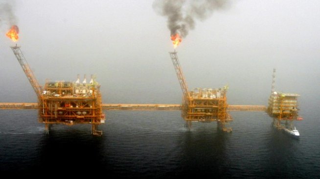 Иран подписа газова сделка за 4,8 млрд. долара с консорциум, воден от Total