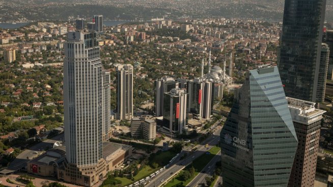 Централната банка на Турция принуждава кредиторите да свалят лихвите по заемите