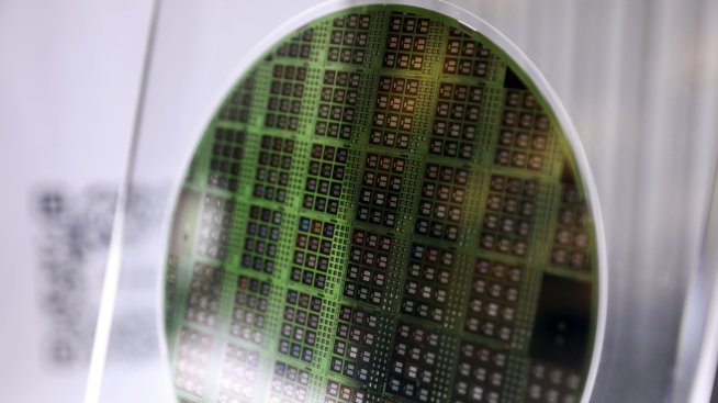 Foxconn очаква подобрение на бизнеса през 2024 г.