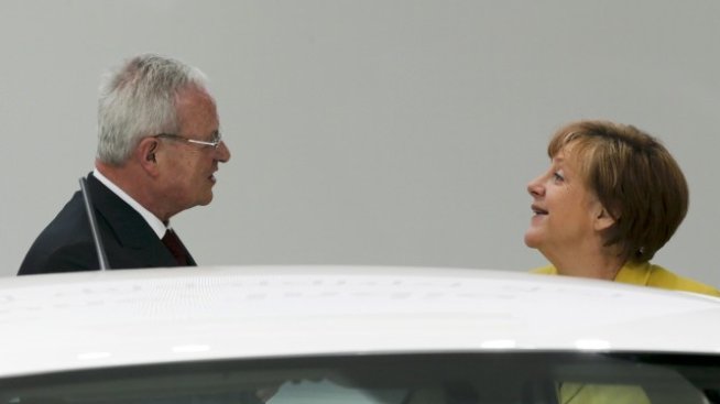 Политиката и автомобилната индустрия - най-добри приятели