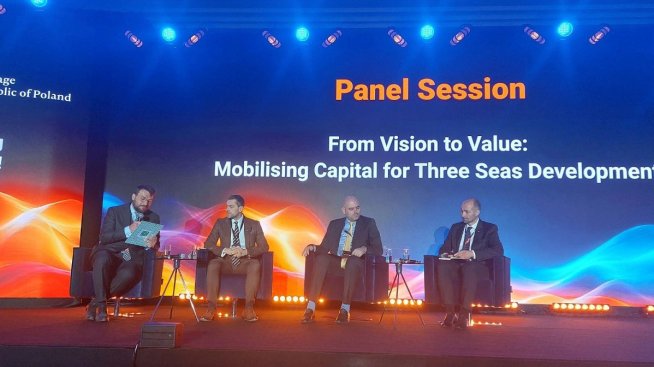 Изпълнителният директор на ББР Цанко Арабаджиев участва във форум на инициативата „Три морета”