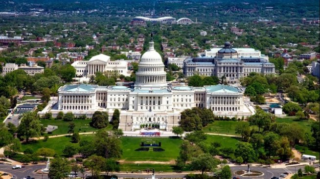 Вашингтон поиска руската телевизия Russia Today да декларира дейността си в САЩ