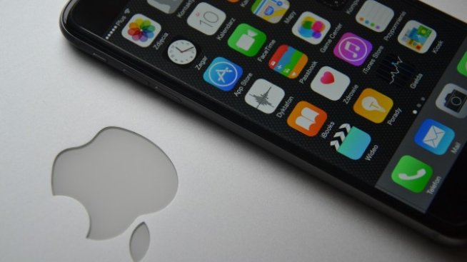 Акциите на японските доставчици на компоненти на Apple поевтиняха