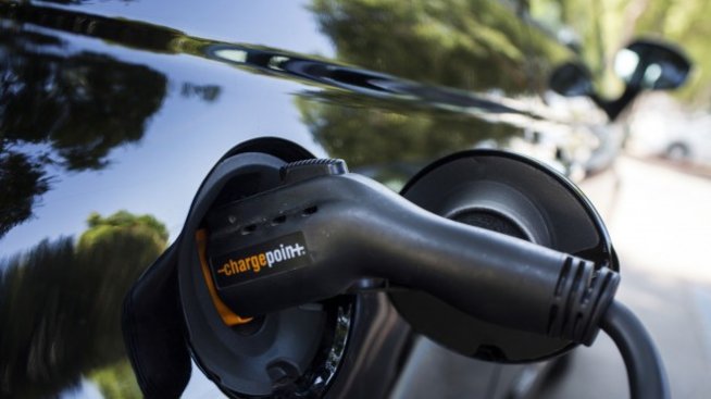 Производителят на зарядни за коли ChargePoint излиза на борсата