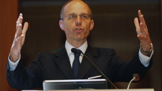 Еврогрупата одобри спасителната помощ за испанските банки