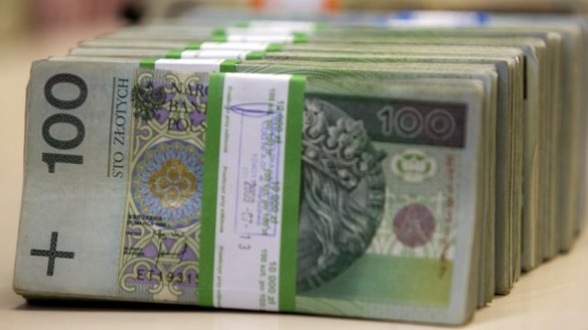 Полската централна банка опровергава опасенията за зависимост от политиците