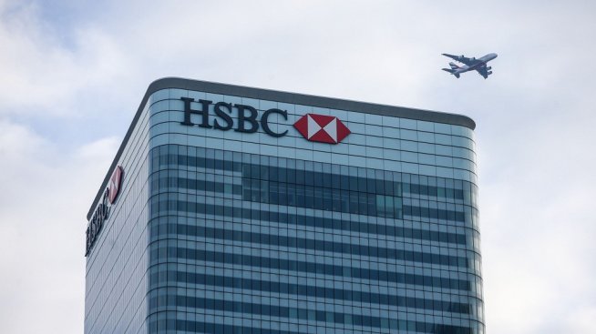 HSBC ще спре финансирането на нови петролни и газови проекти