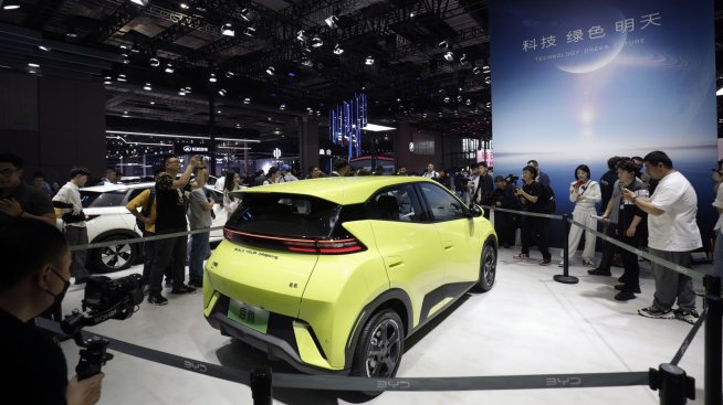 BYD увеличава преднината пред Volkswagen като най-продаваната марка в Китай