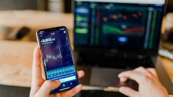 БАЛИП и БАУД обявяват курсове за брокери и инвестиционни консултанти