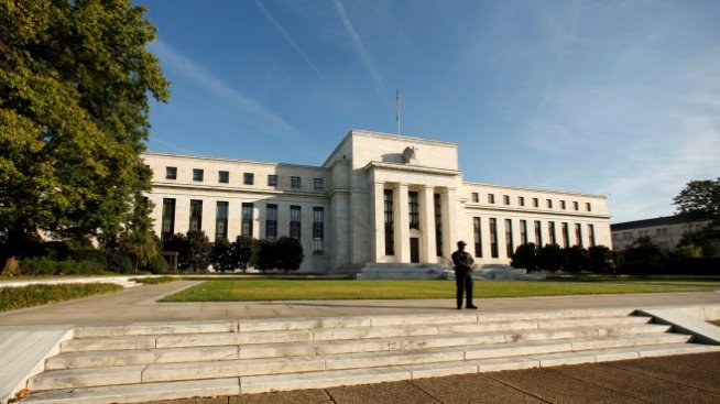 Фед: Американската икономика се държи