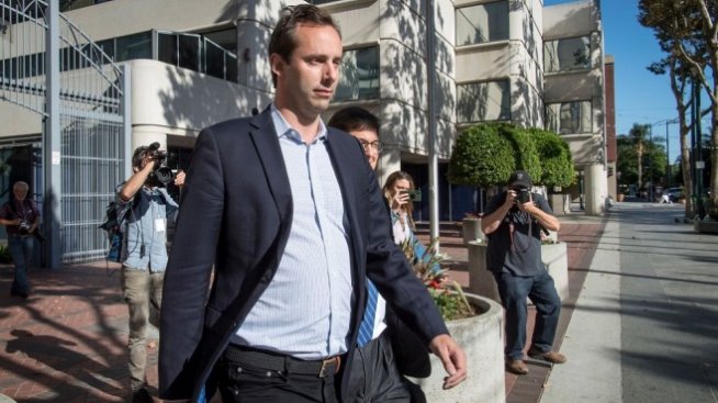 Антъни Левандовски загуби делото срещу Google