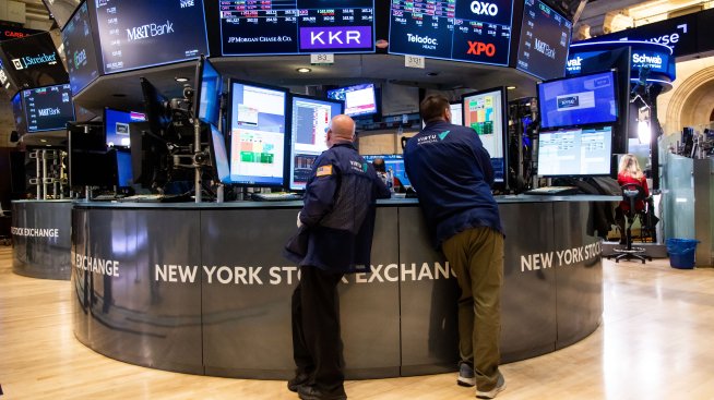 S&P 500 записа нов рекорд въпреки спирането на работата на правителството на САЩ