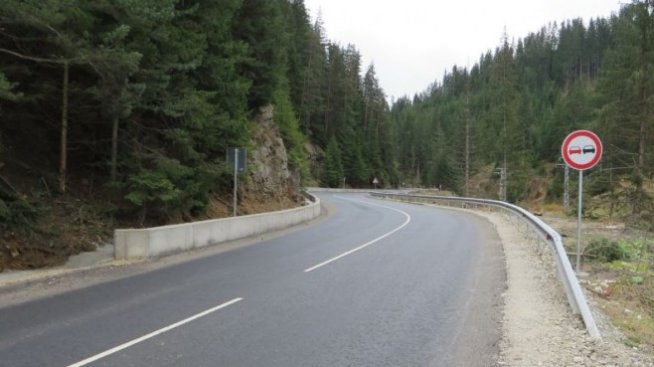 Близо 290 км второкласни и третокласни пътища са ремонтирани с европари през 2019 г.