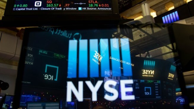Протоколите на Фед не успяха да разбунят духовете на Wall Street