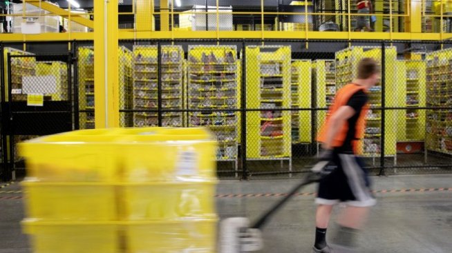 Amazon затваря един от складовете си заради много случаи на Covid-19